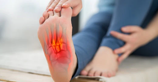 How to Treat Pain on Top of Foot: Simple Home Remedies That Work